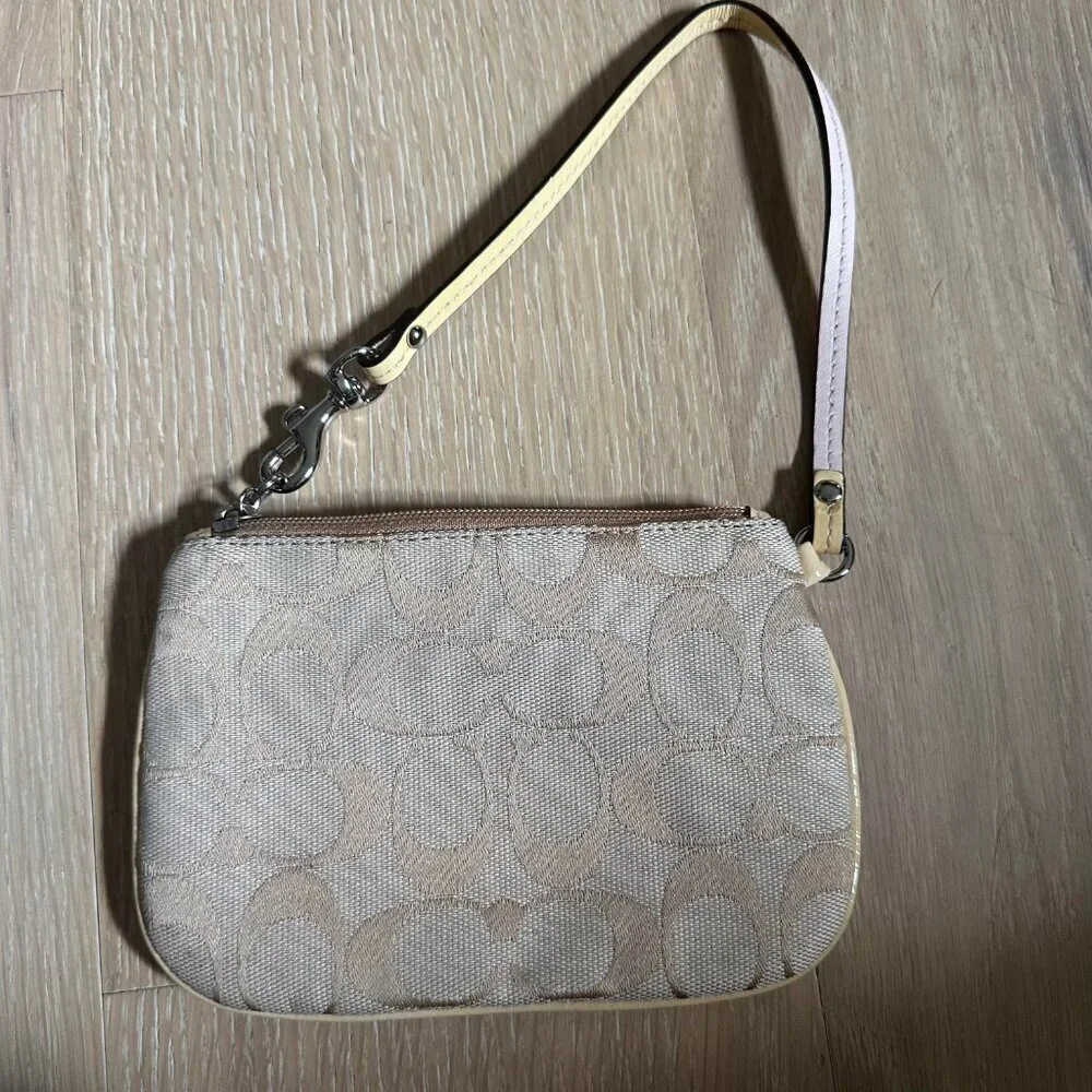 Coach chic timeless